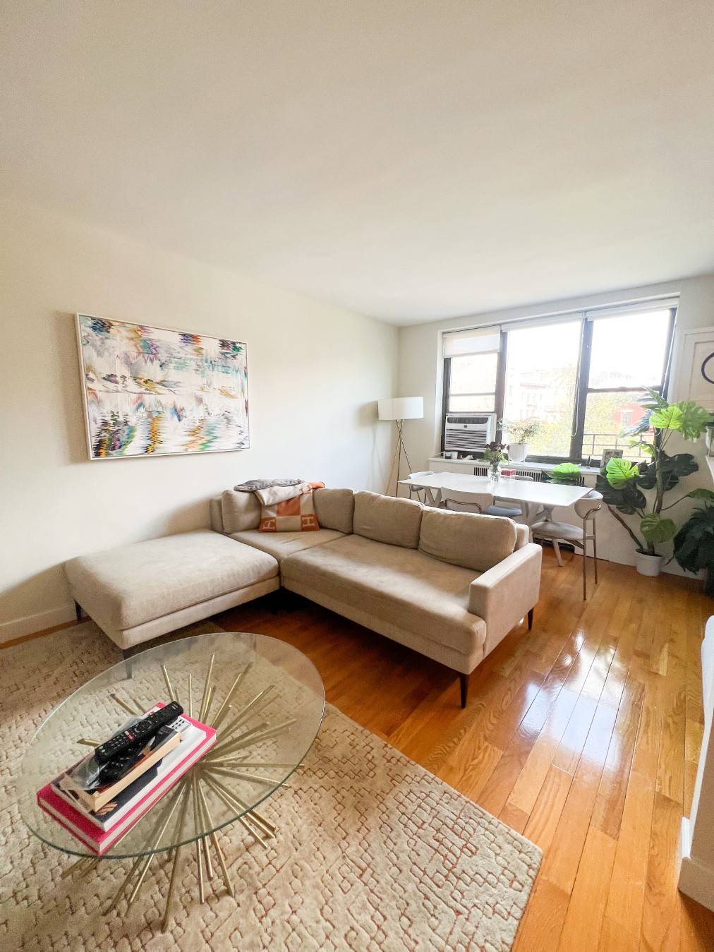 Come see this gorgeous prewar gem in the heart of the West Village.