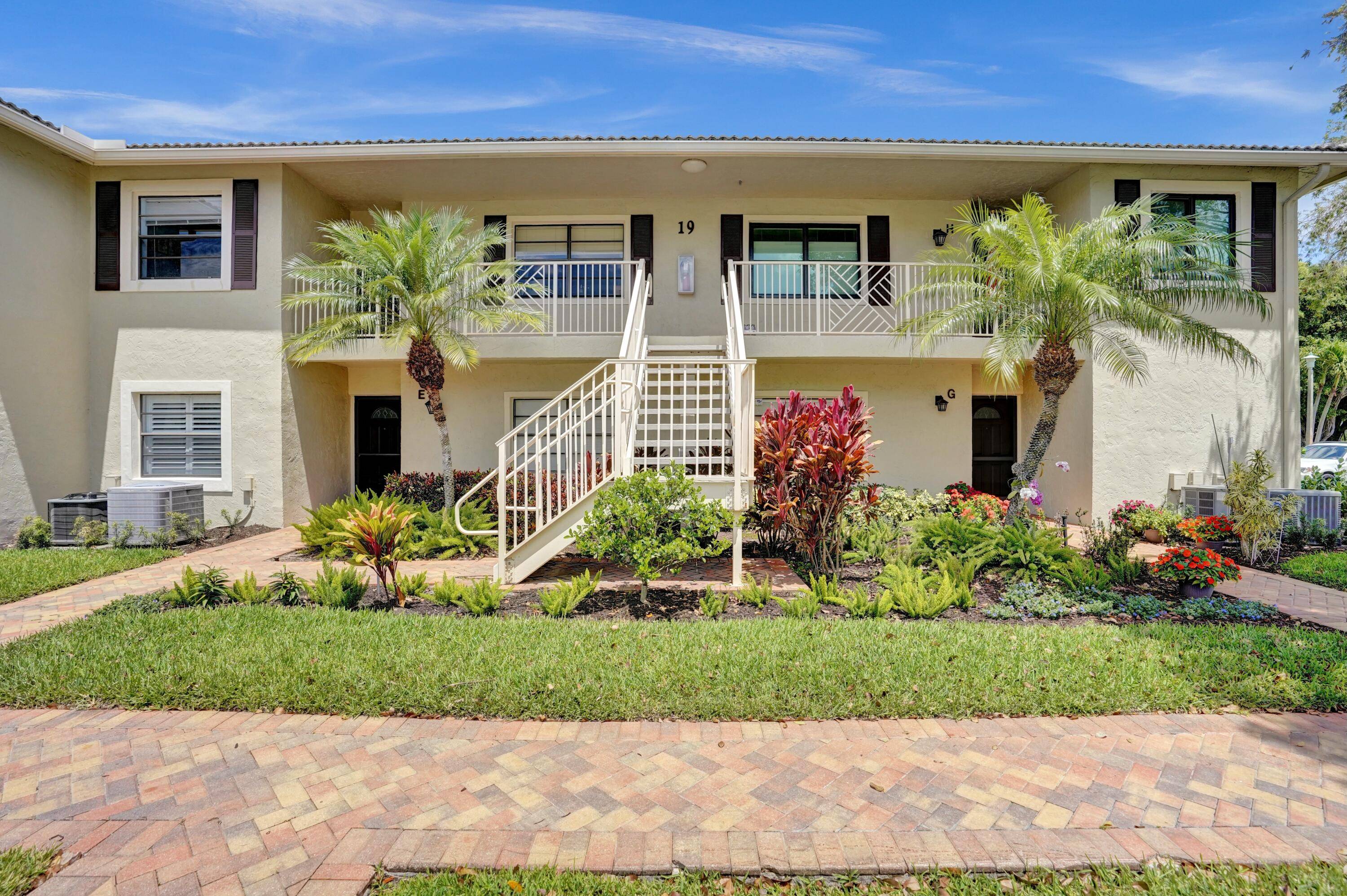 Live your dream at Hunters Run Country Club.