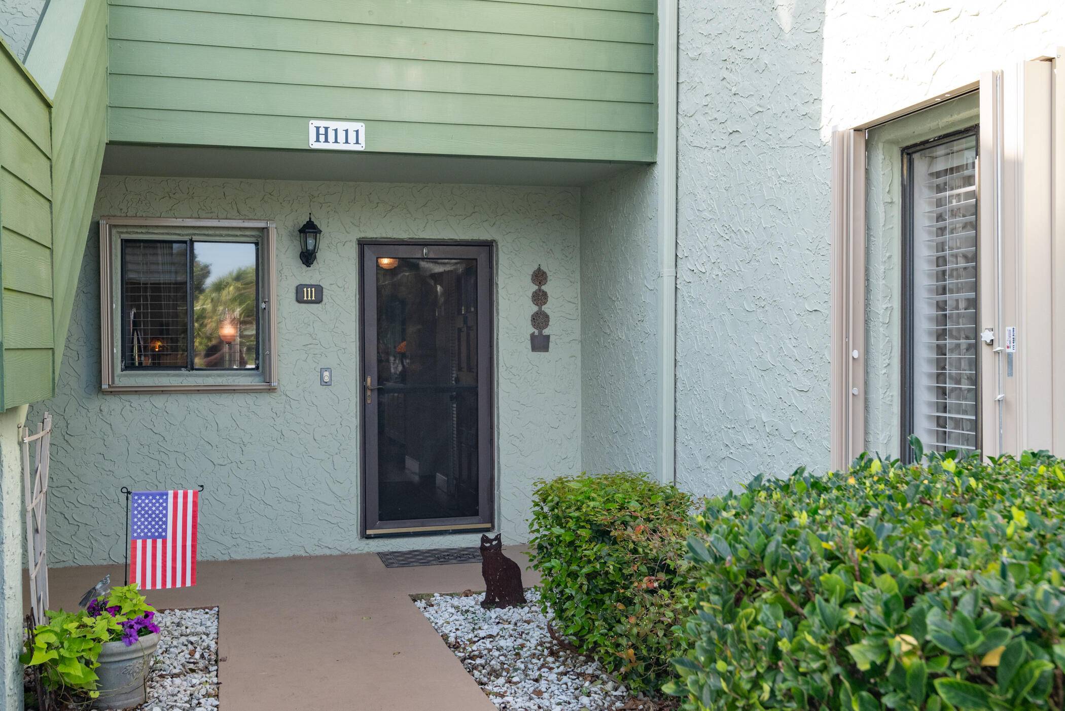 Miles Grant Community, where active living meets comfort and convenience !