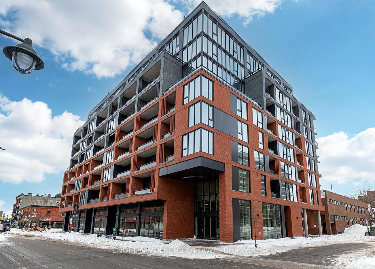 Experience elevated living at the brand new James House, a boutique condominium redefining urban sophistication in the heart of Centretown.