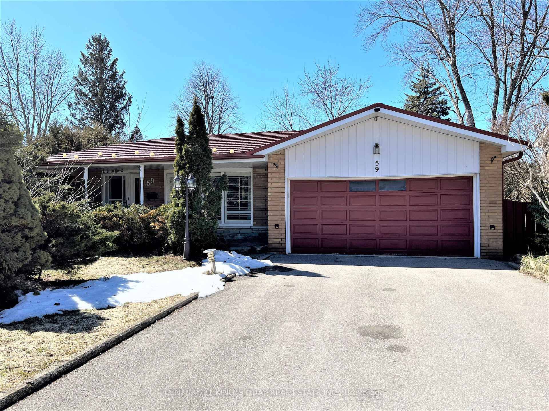 A Home That Your Family Will Enjoy In Historic Village Of Unionville !