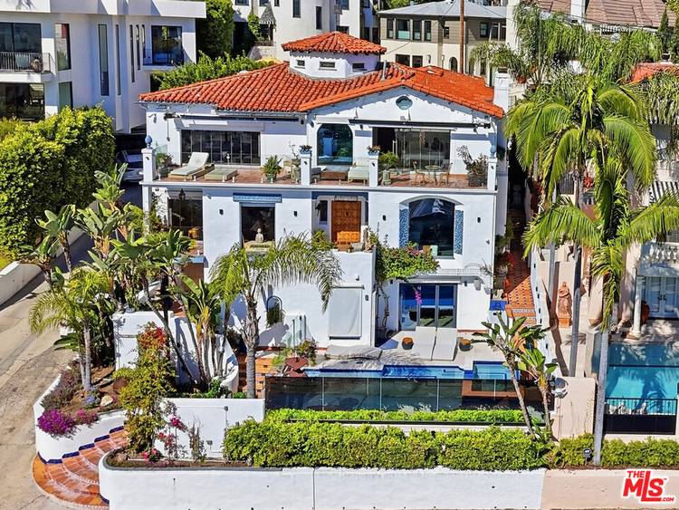 8237 Roxbury Rd 5BR Sunset Strip La