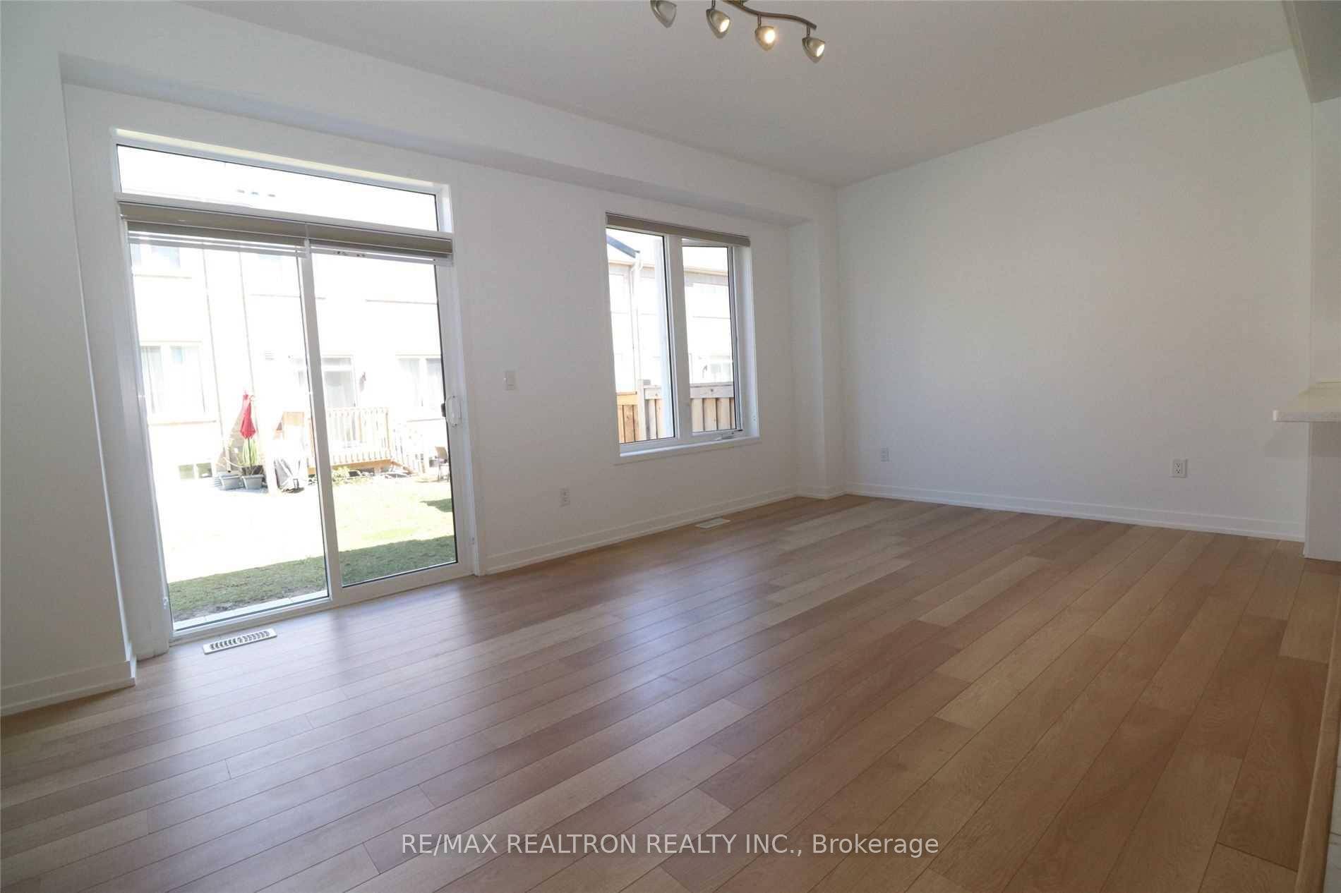5 Year Old Sun Drenched Townhouse In A Sought After Location.