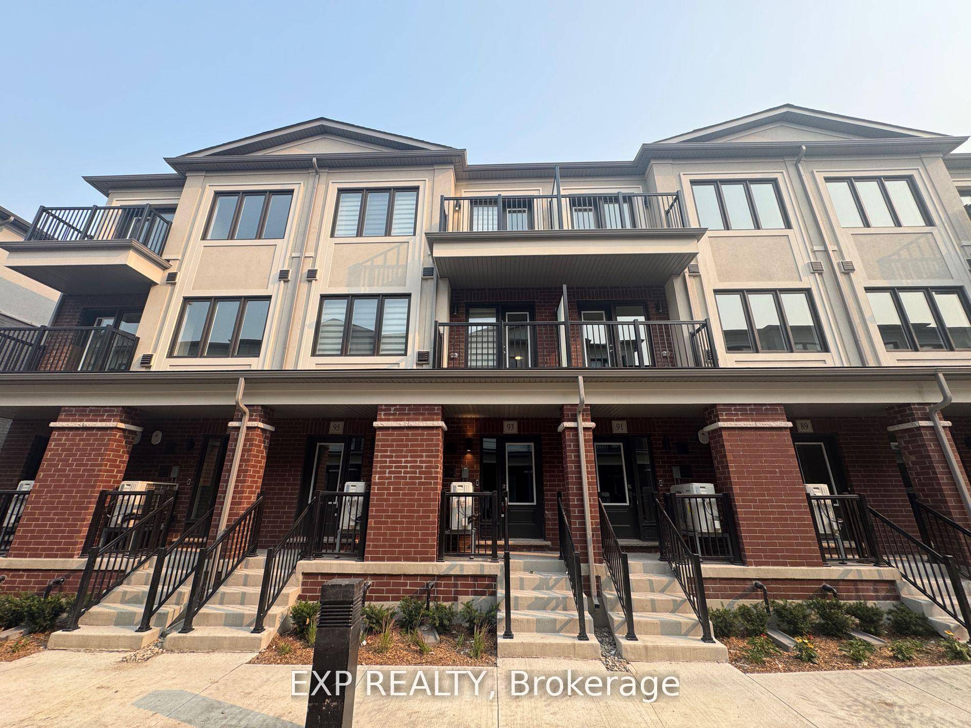 Brand New Modern Townhome by Treasure Hill located in the heart of Richmond Hill, featuring 3 bedrooms, 4 washrooms, 1 parking space, bright, open concept living space.