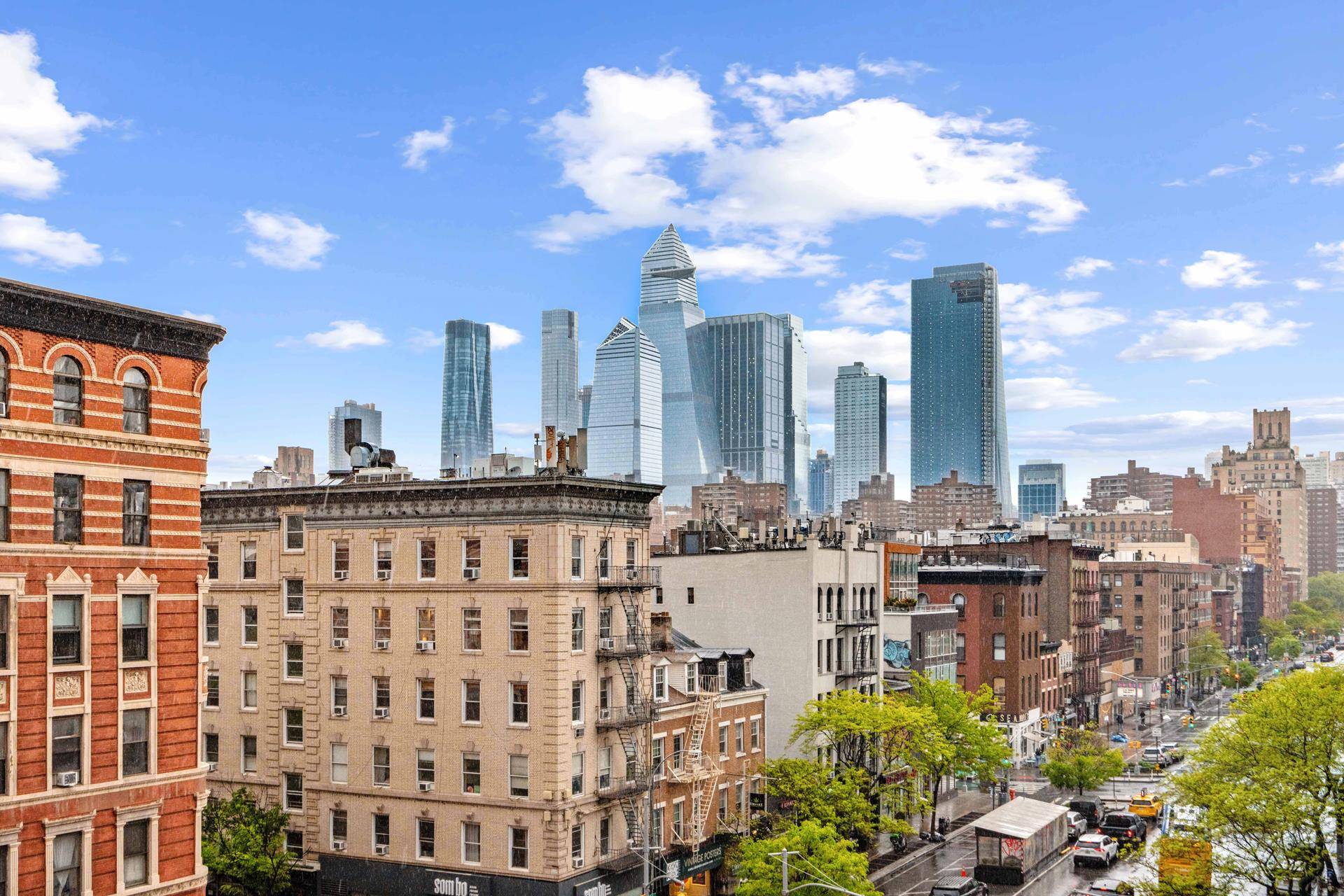 Welcome to The Grand Chelsea, No Open Houses, please contact the Listing agent for a showing by appointment.