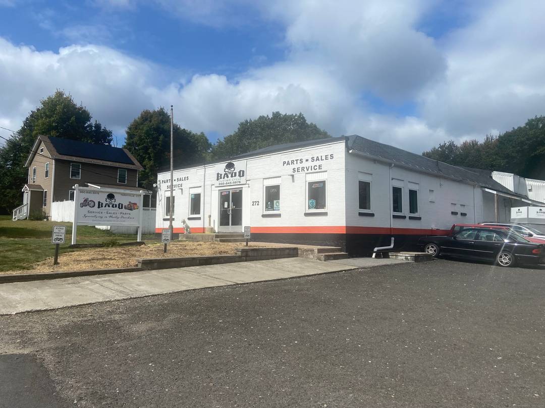 Present use Custom motorcycle shop, Dealers license, Completely remodeled, new front sales room, Parts room, machine shop, repair shop, new roof, new gas main, new heating system, three garage door, ...