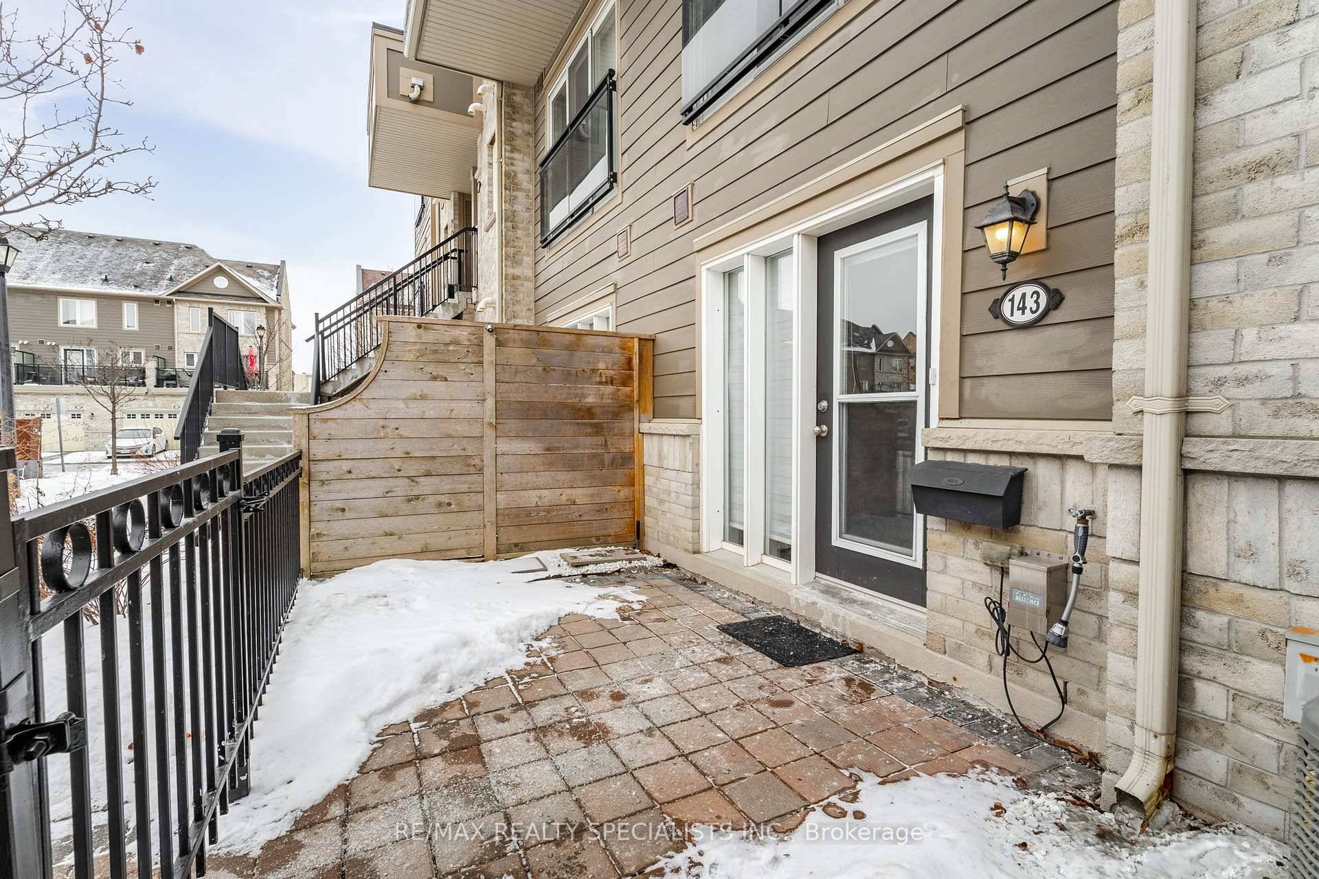 1 bathroom ground floor townhome unit.