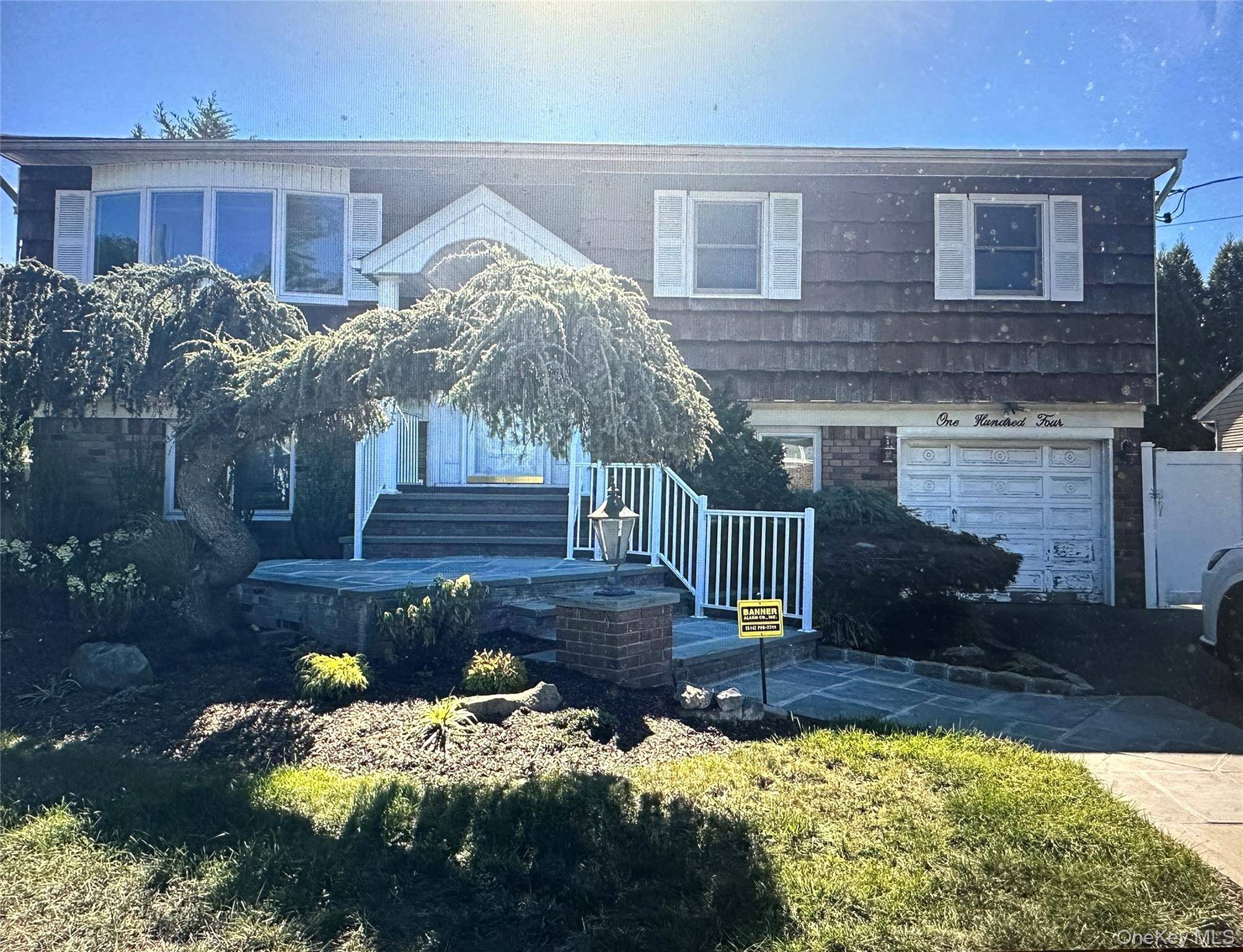 Great location with Beautiful wood floors, Over 2000 sf of living space !