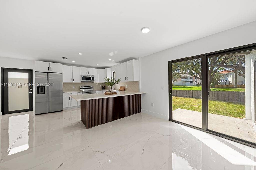 SELLER OFFERING CONTRIBUTION.