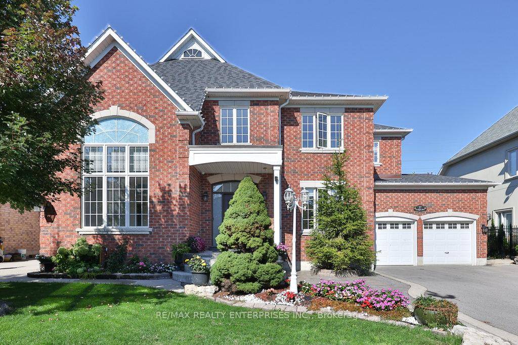 Bright and spacious main level unit available for lease in highly sought after Bram East.
