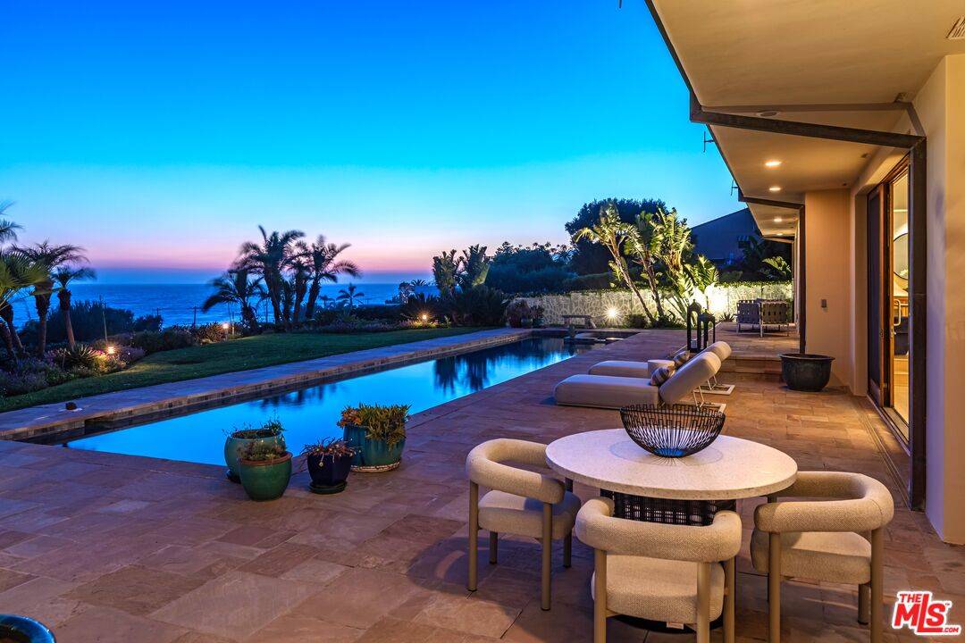 6417   Merritt Dr 4BR Malibu La