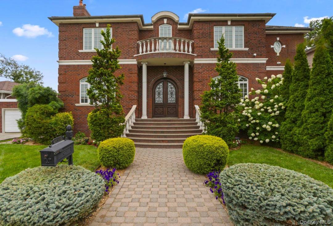 Welcome to a rare Whitestone offering of scale, craftsmanship, and classic architectural beauty.