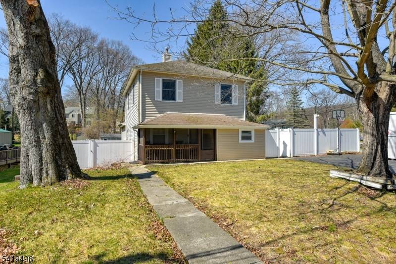 Welcome to this comfortable Colonial tucked away on a quiet dead end street offering privacy, low traffic, and a peaceful setting that's hard to find.