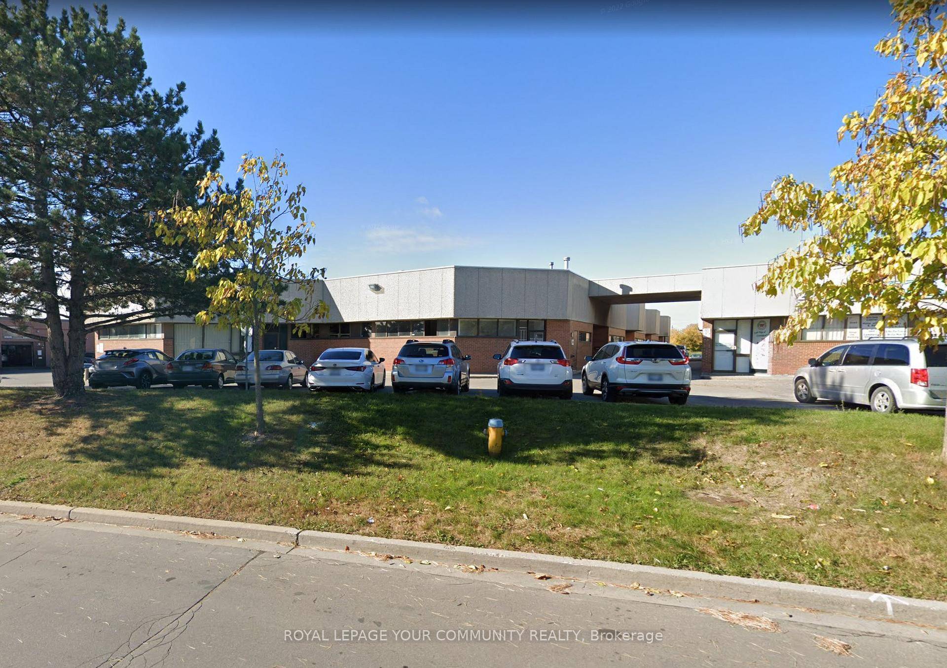Great unit in a well managed property with a drive in door.