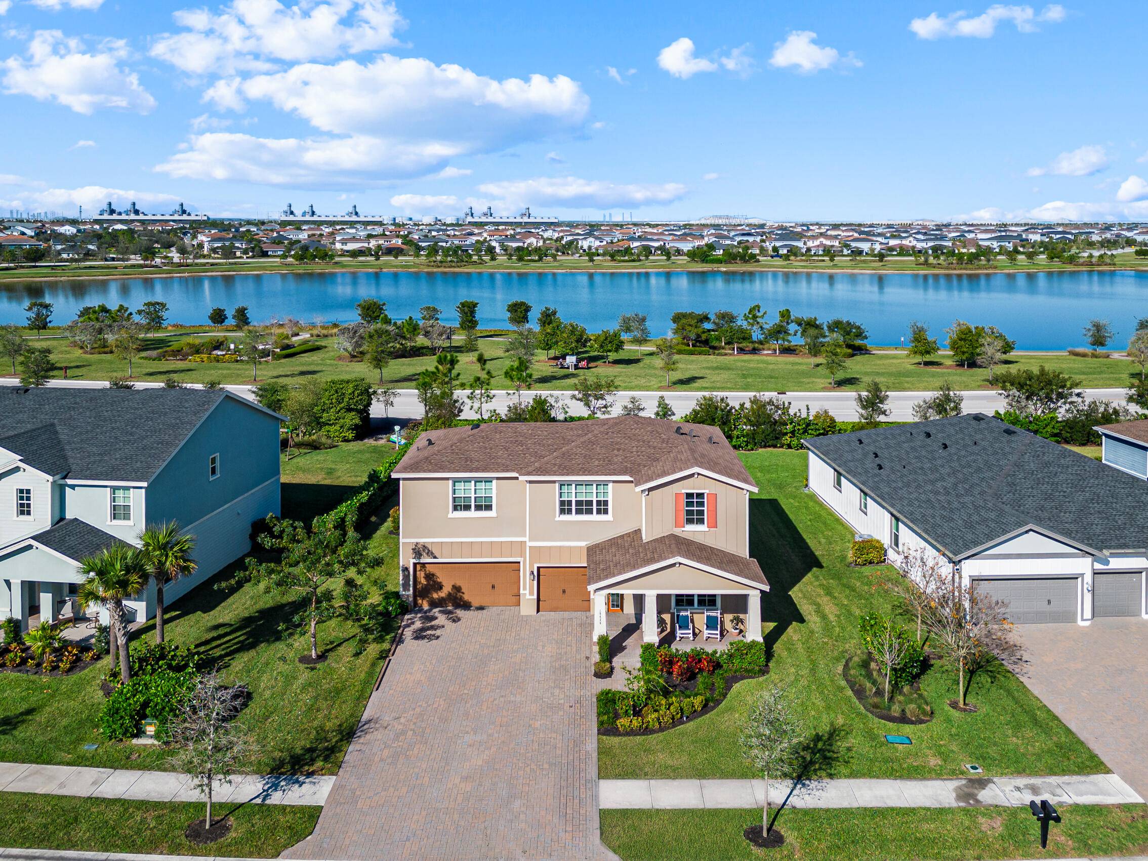 Lake walkers and runners this is your DREAM home !