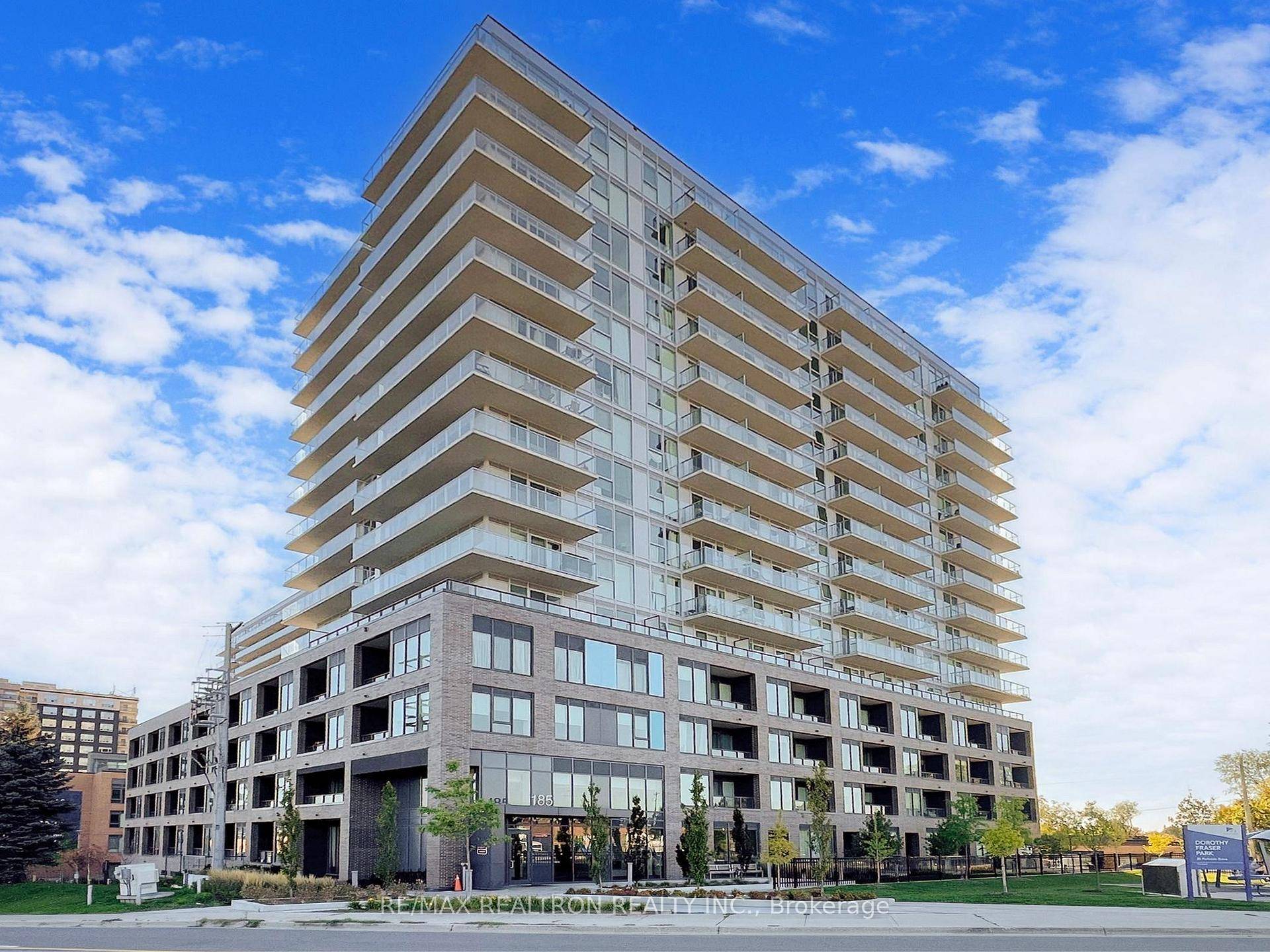 Welcome To Modern Luxury Living In the Heart of Newmarket !