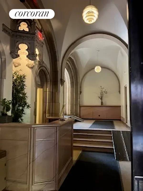 ICONIC GOTHIC LIVING PRICE REDUCED Spacious 2 BR, 2.