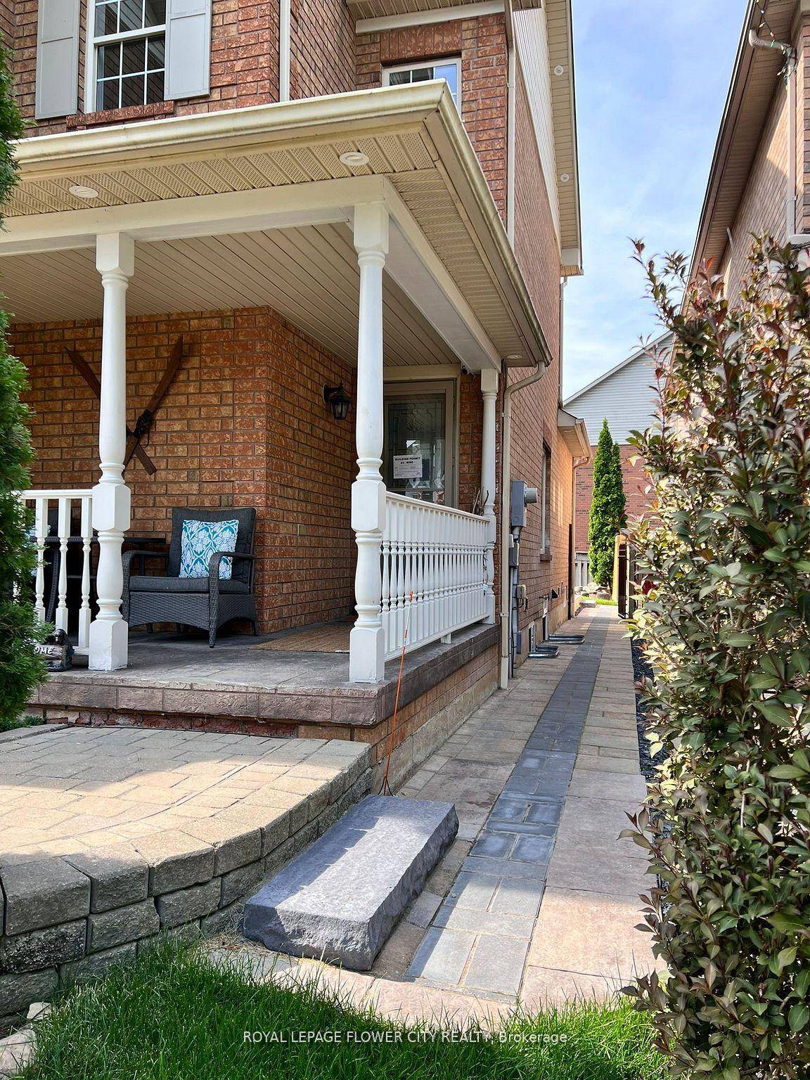 Newly built, Gorgeous 2 Bedroom Legal Basement Apartment in a premium quiet neighborhood in Old Meadowvale Village.