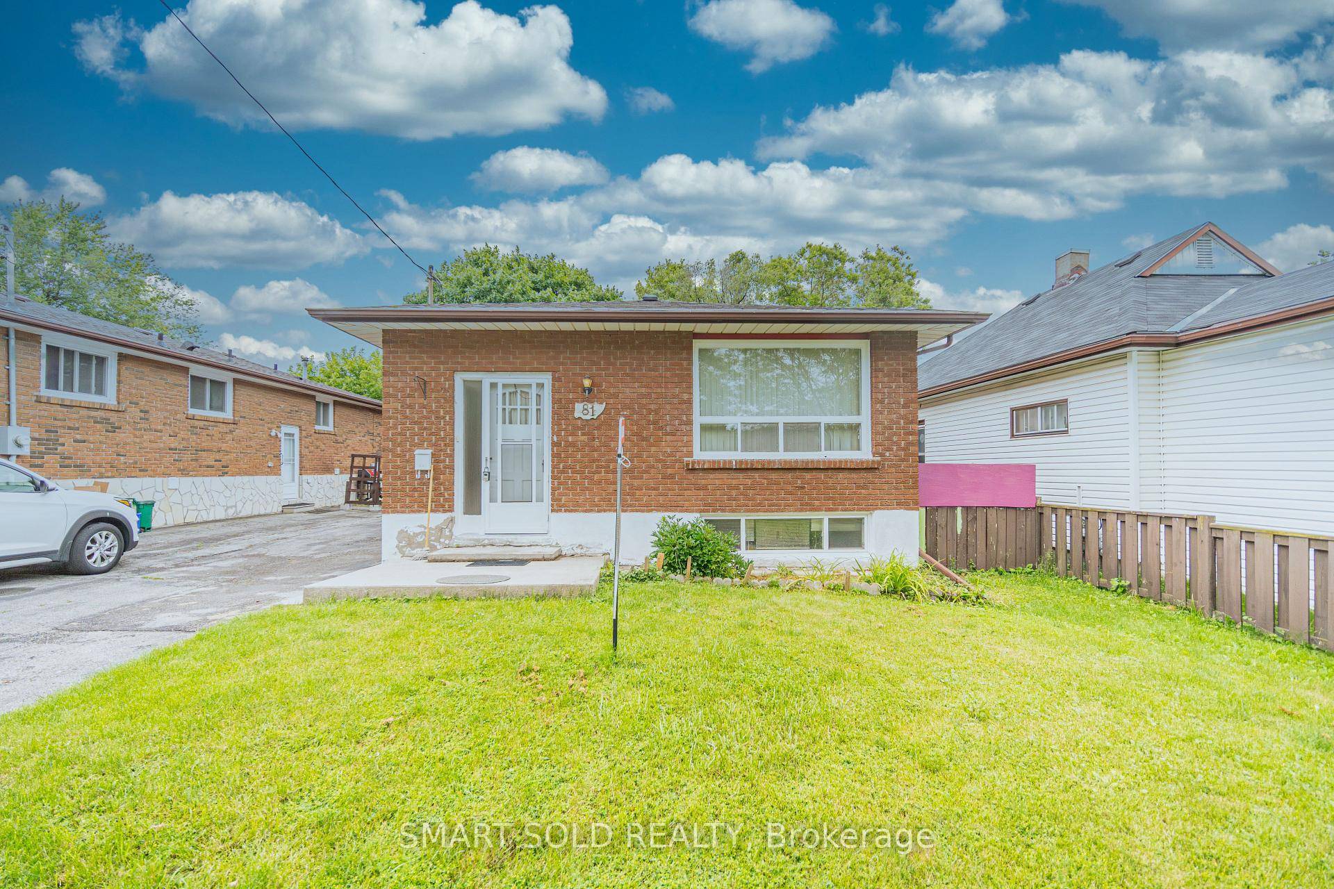 Brilliant detached Bungalow, move in ready !