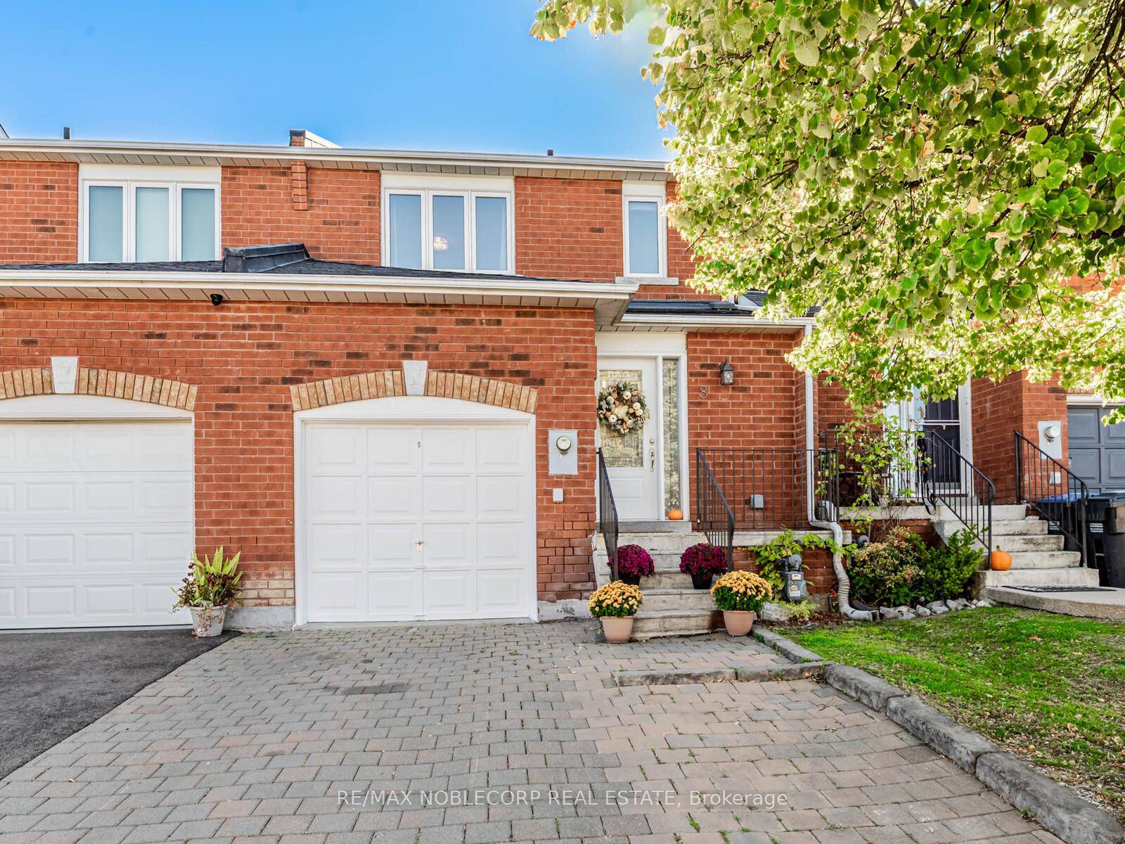 Welcome Home to Family Living in the Heart of Bolton !