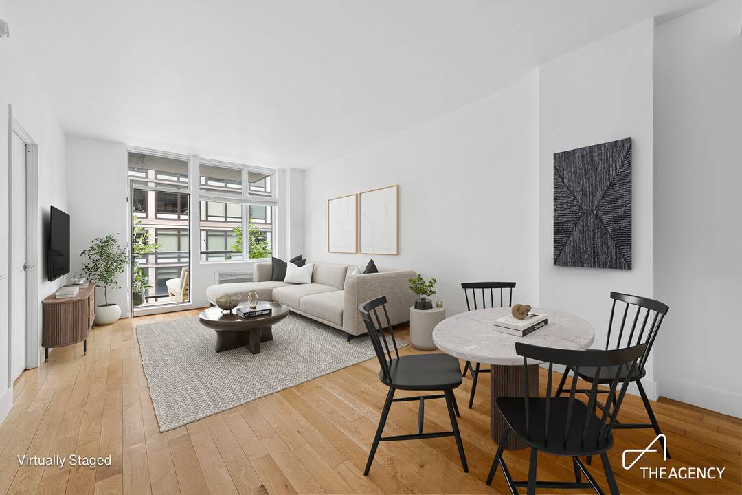 Discover The Yard at Hunter's Point Long Island City Modern comfort and refined design define Residence 8G at The Yard Condominium, a boutique, pet friendly condominium located in Hunter's Point, ...