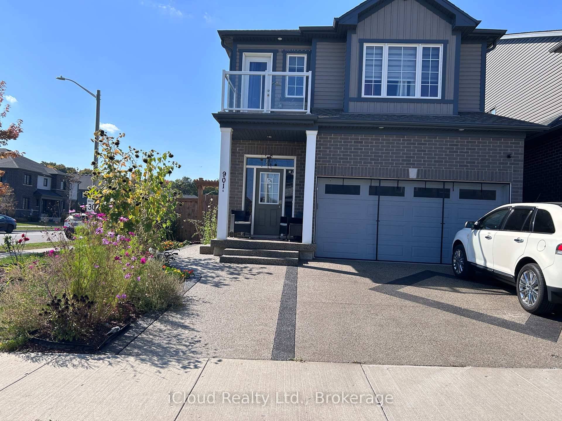 Modern Living Single Detached Home built by Freure Homes in the heart of Kitchener, Welcome to this Absolutely Stunning 2, 133sq.