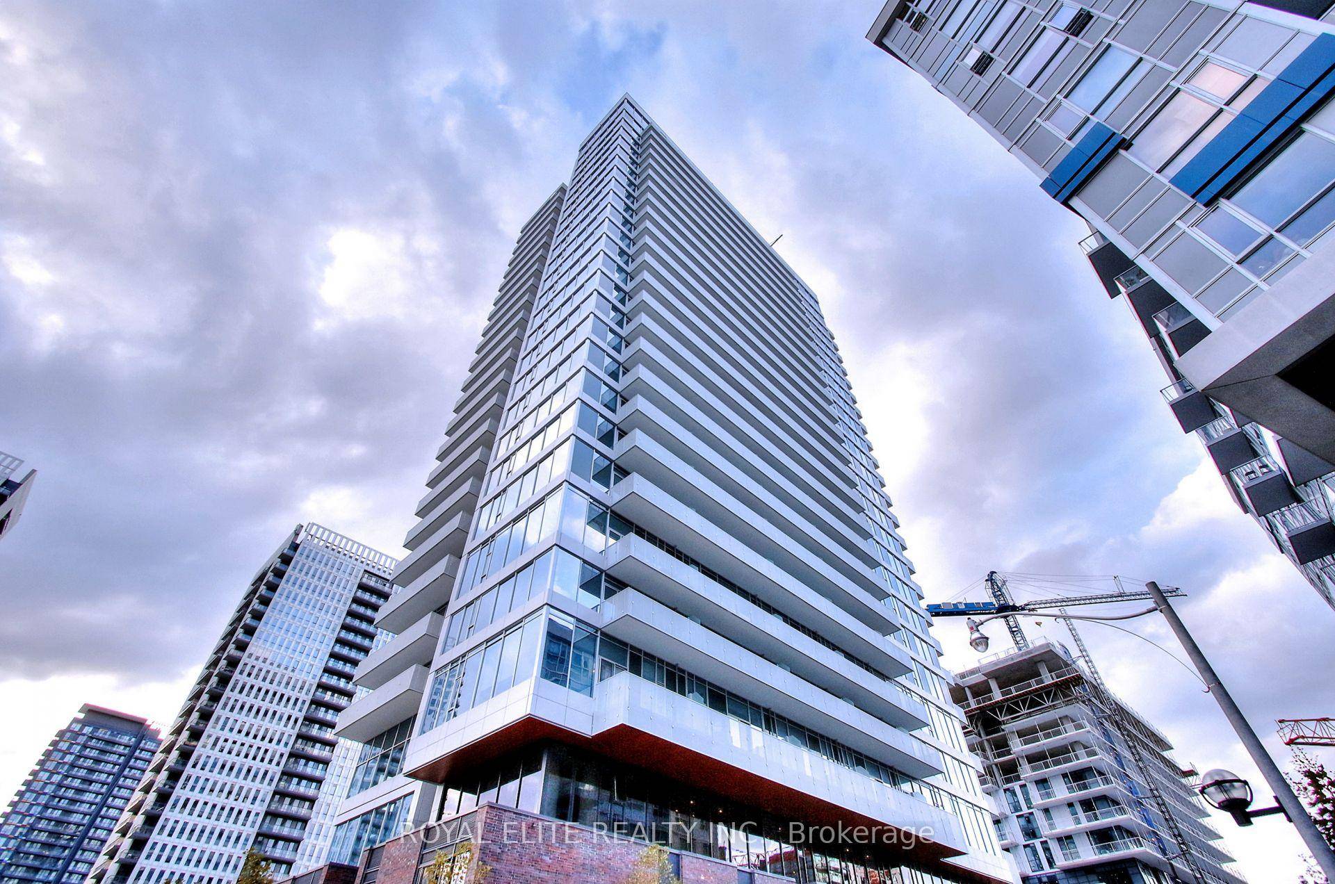 One Of The Best Units At Wyatt With 3 Bedroom And 2 Full Baths.