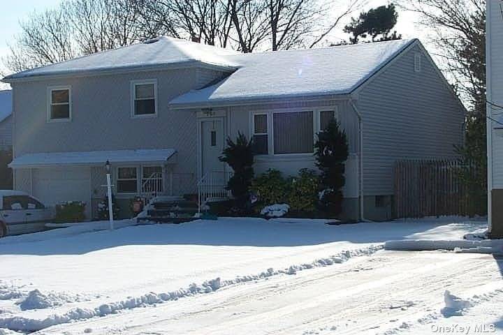 Well Loved Split Level Home in Farmingdale.