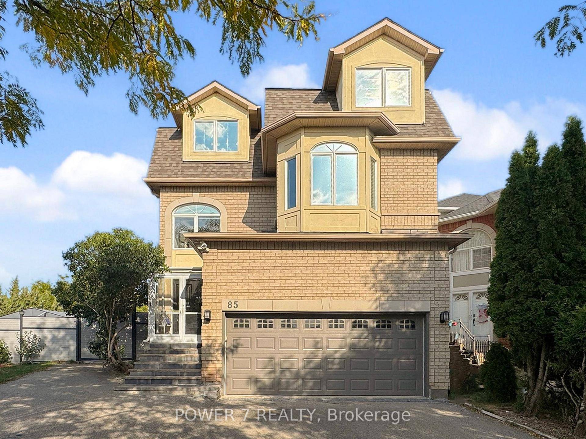 A Stunning 2 Car Detached In A Prestigious Rougewoods, Premium Pie Shaped Lot Total LotArea 7, 082 Sf, 4 2 Brs amp ; 4.