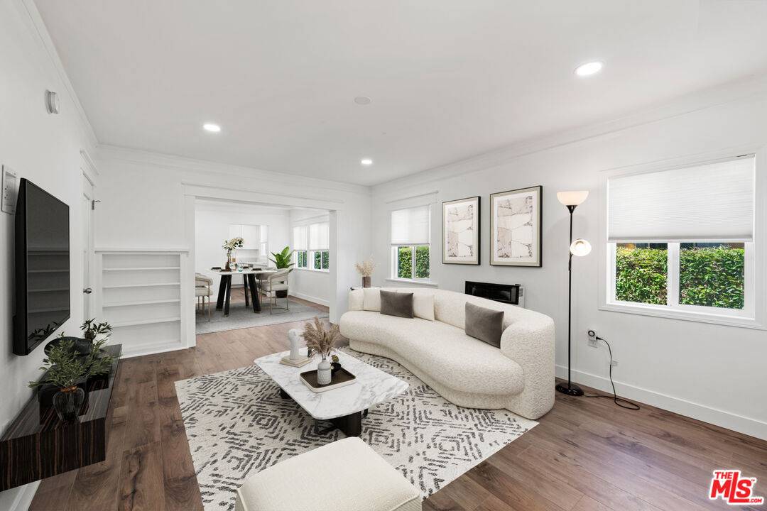 1215   5th Ave 1BR La