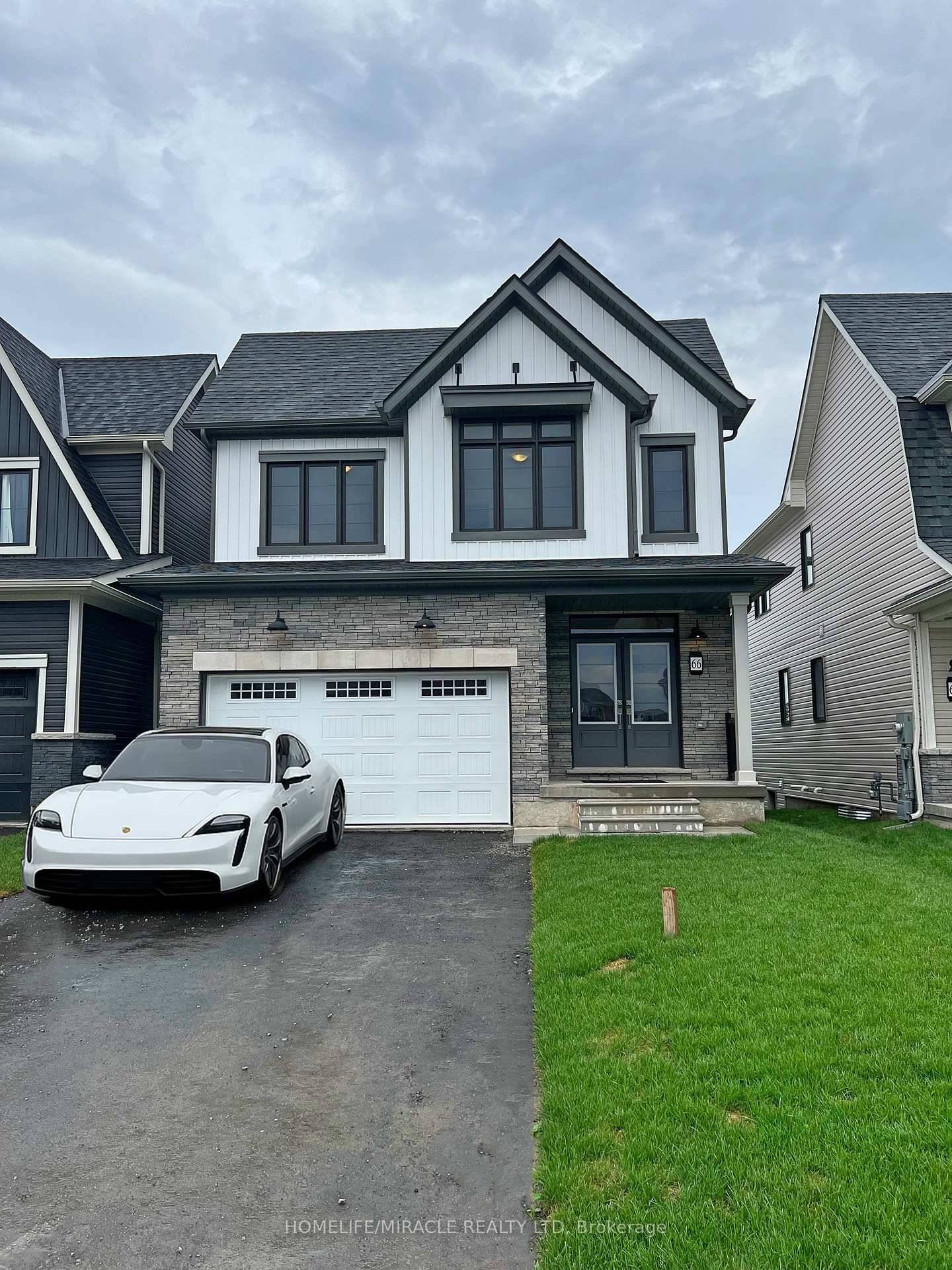 Discover 66 Aviron Cres !