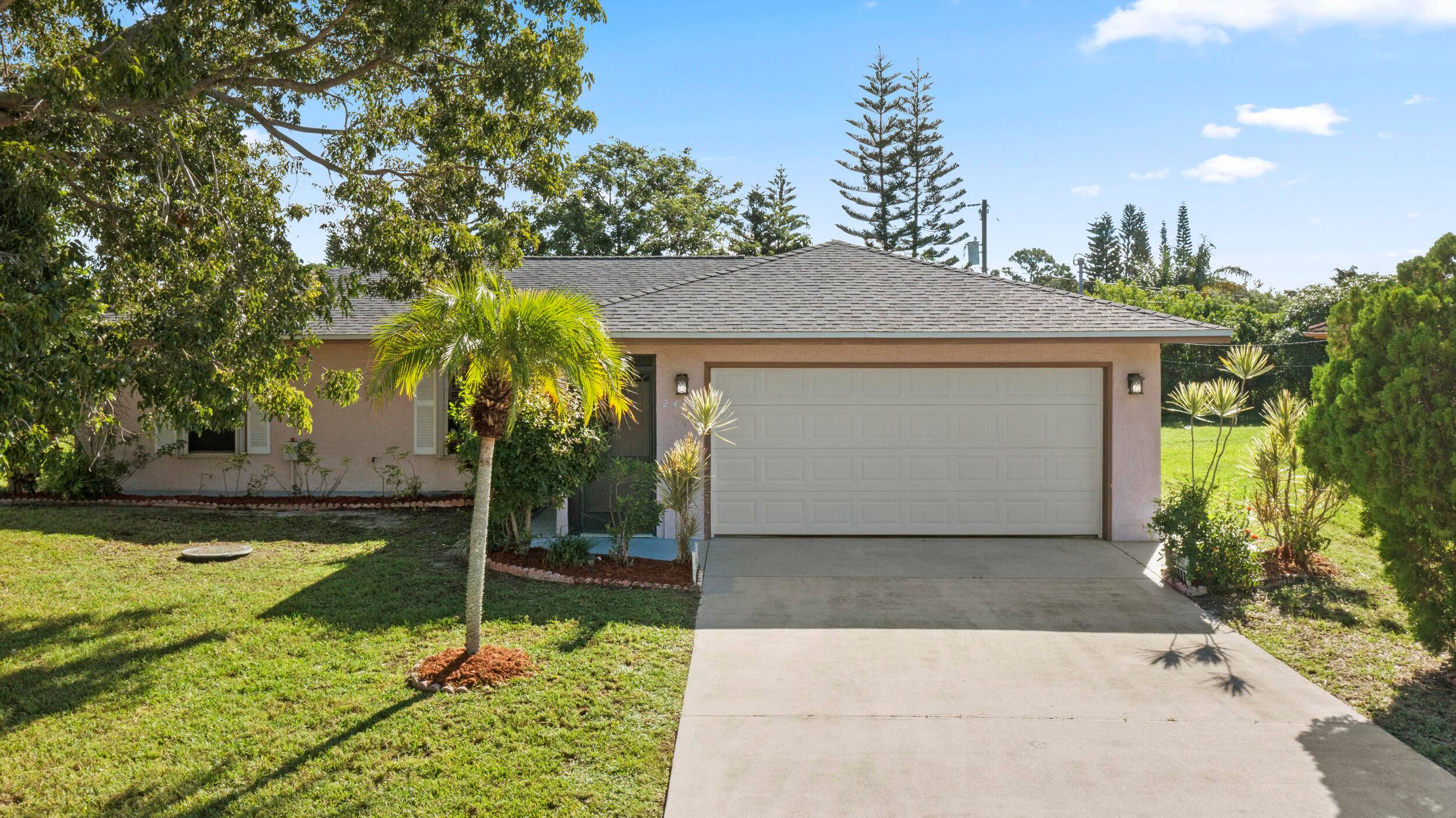 This home is clean, well maintained, and ready for comfortable move in.