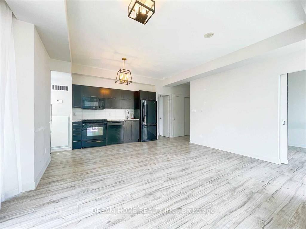 Boutique 2 Condo. 3 Bed 2 Bath S E Corner Suite Clear View Of Cn Tower !