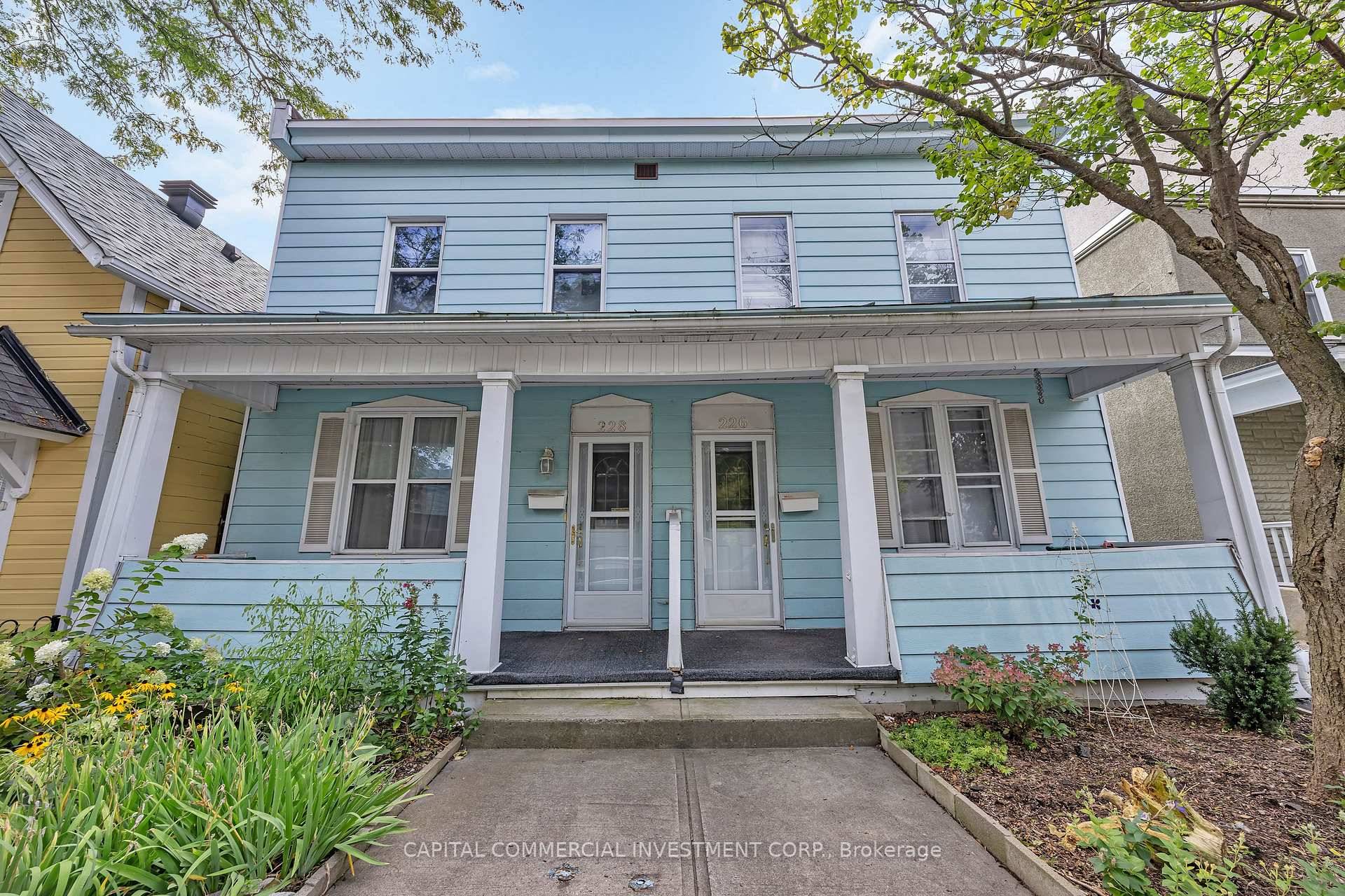 Tastefully renovated heritage side by side duplex on a tranquil side street in Lowertown !