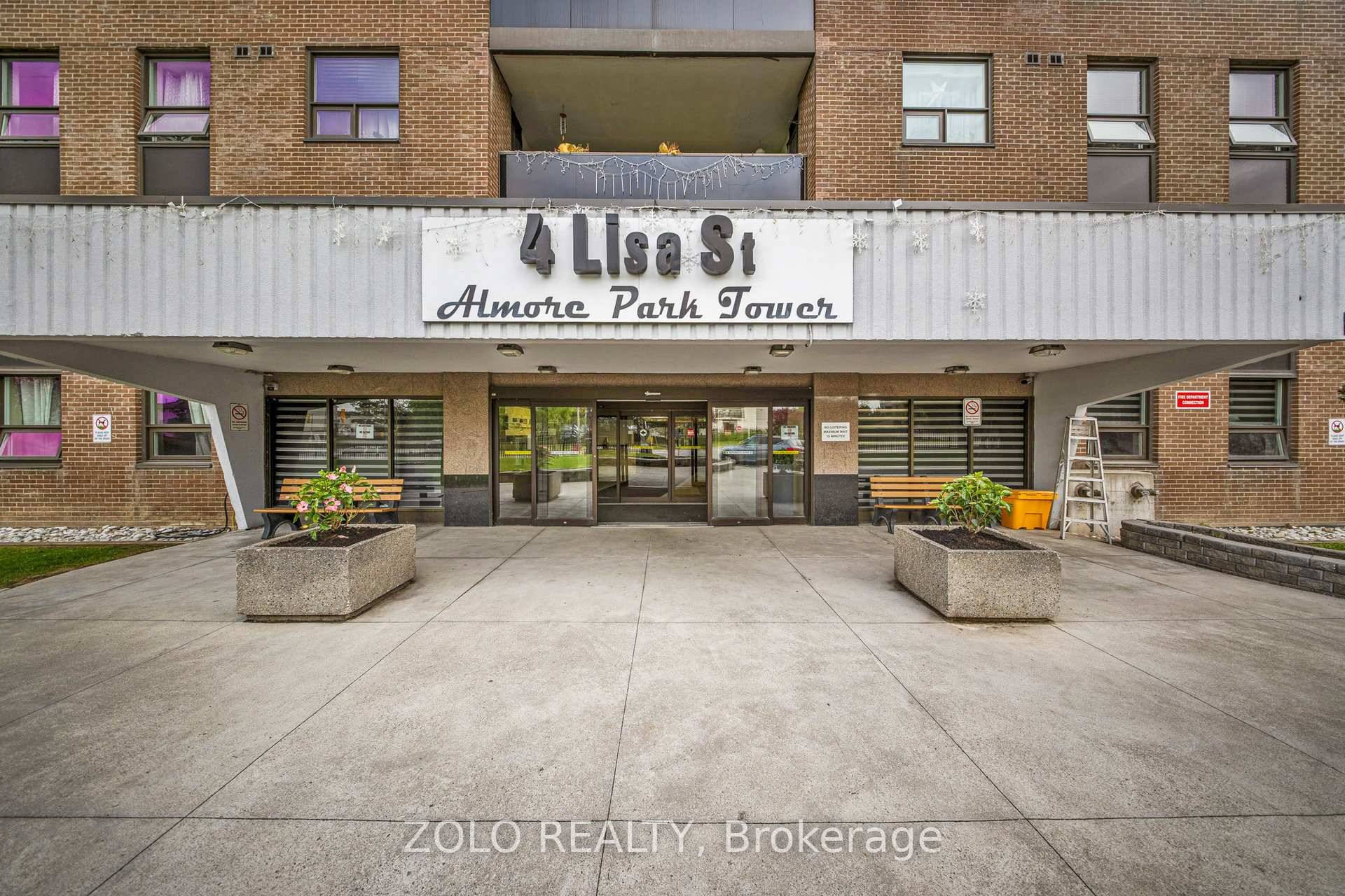 Top to bottom and wall to wall renovated apartment, new flooring, ceramic tiles and laminate flooring, new doors, new renovated Bathrooms, all new mirrored closets, all new LED pot lights, ...