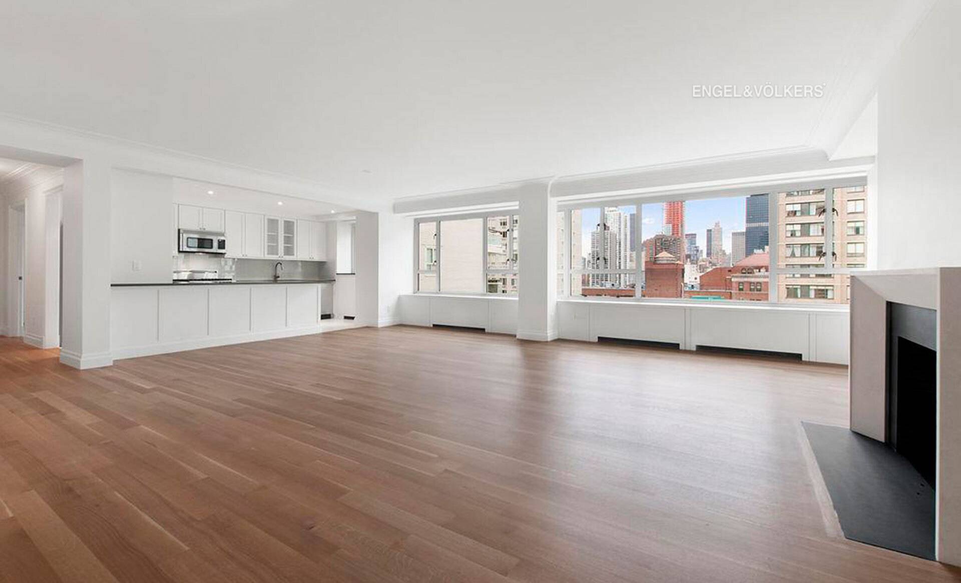 Historic Manhattan House designed by Gordon Bunshaft !