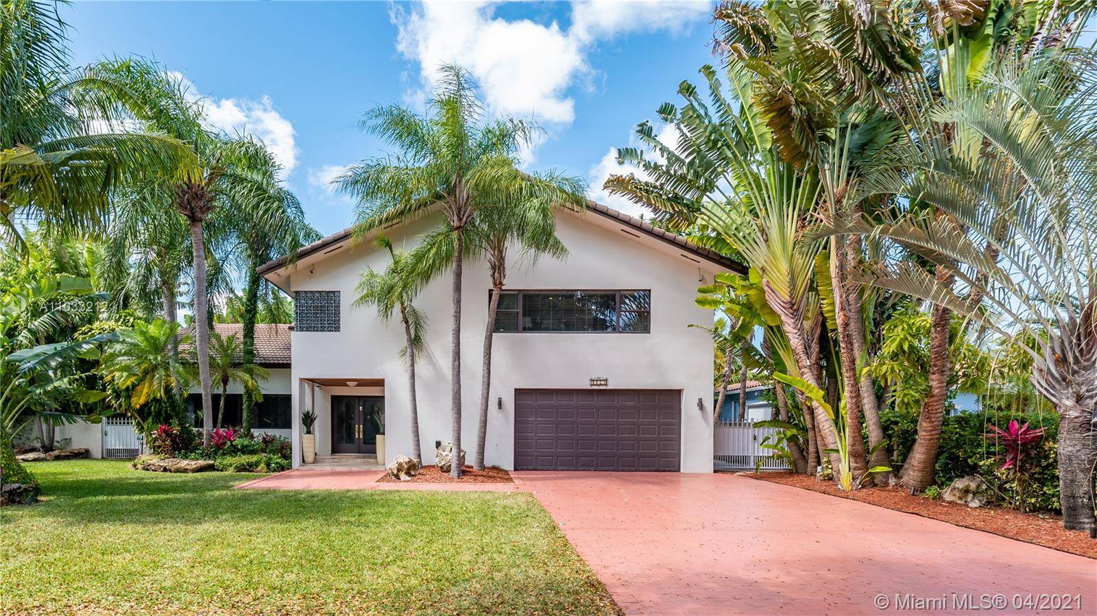 Ready to rent this turnkey home is ready for you and your family.