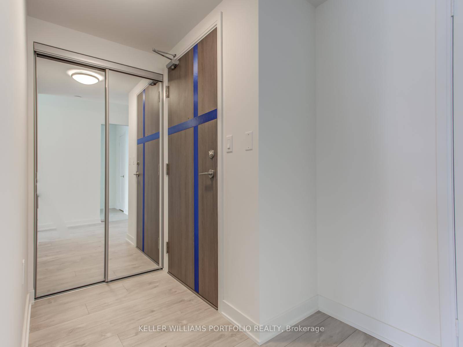 Beautiful 2 bedrm 2 bath condo at minto westside.