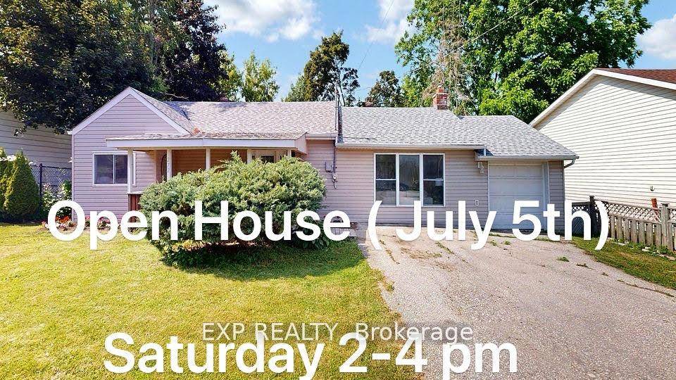 Rarely Found 75' x 100' Lot Renovated Bungalow !