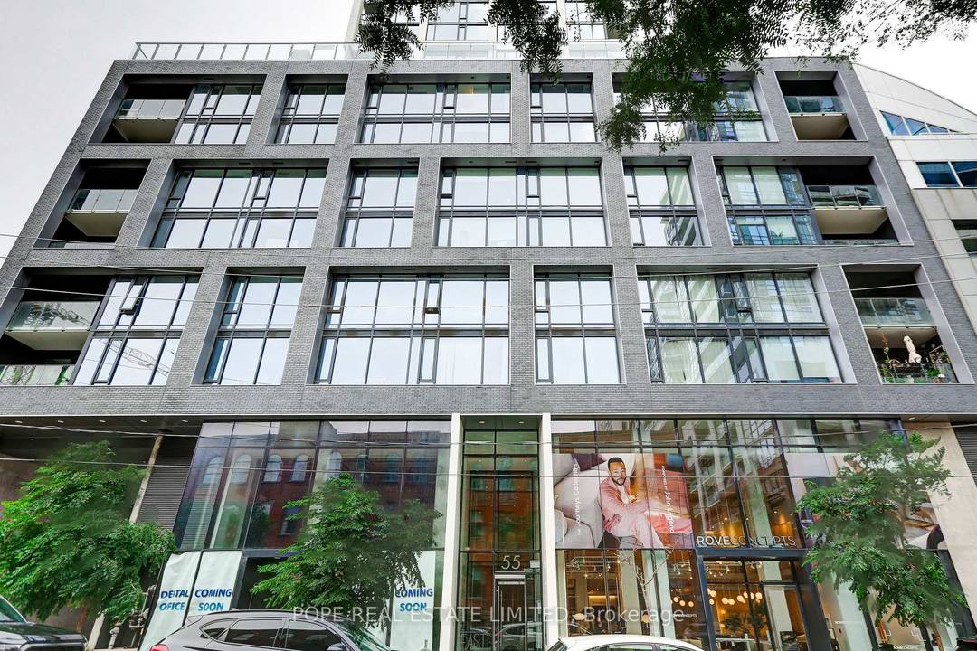 East 55 Condominium. A modern boutique building designed by Architect Alliance and completed 2022.