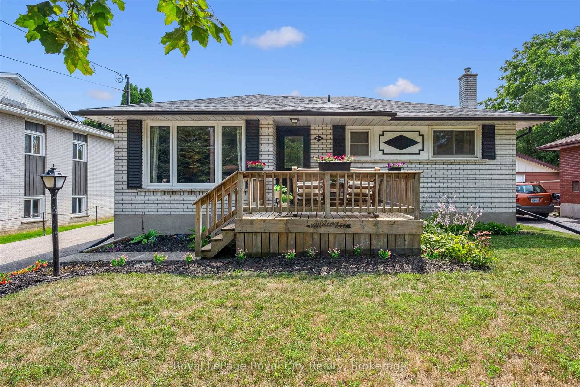 Welcome to 24 Julia Drive, a charming 1965 built bungalow nestled in the Junction and Onward Willow section of Guelph.