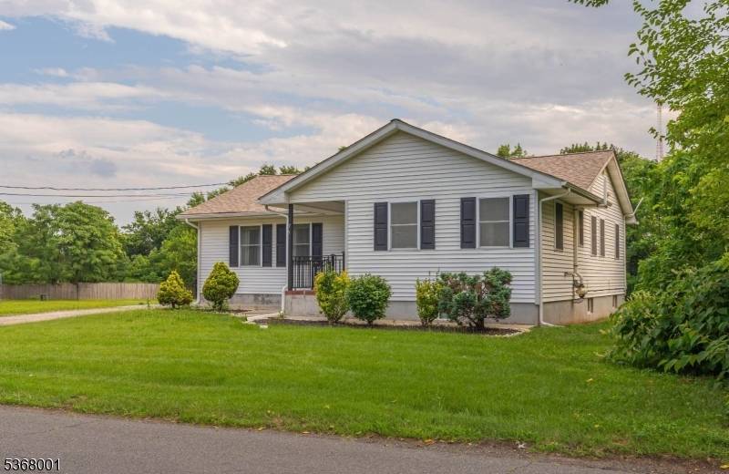 Welcome to this beautifully maintained 4 bedroom, 2.