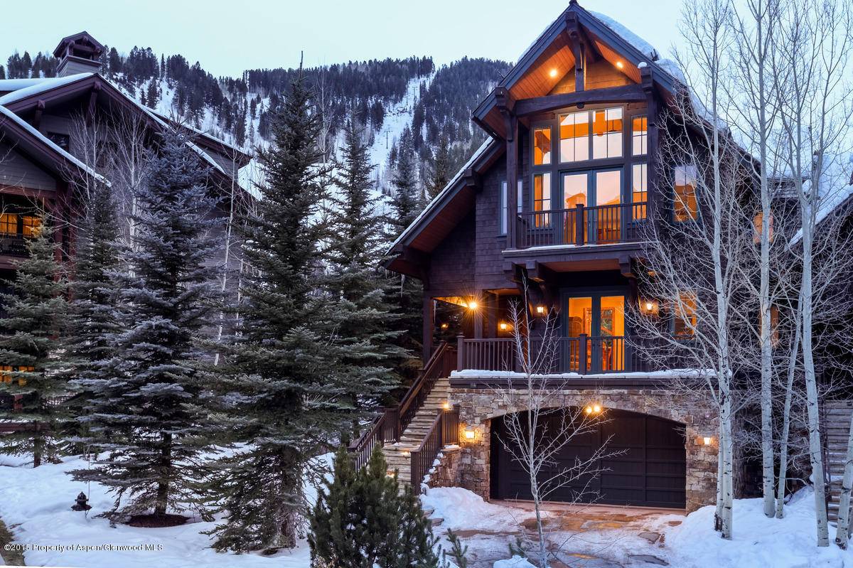 Located at the base of Aspen Highlands ski area and in the heart of Highlands Village, this is the former ''model townhome'' from the original developer.