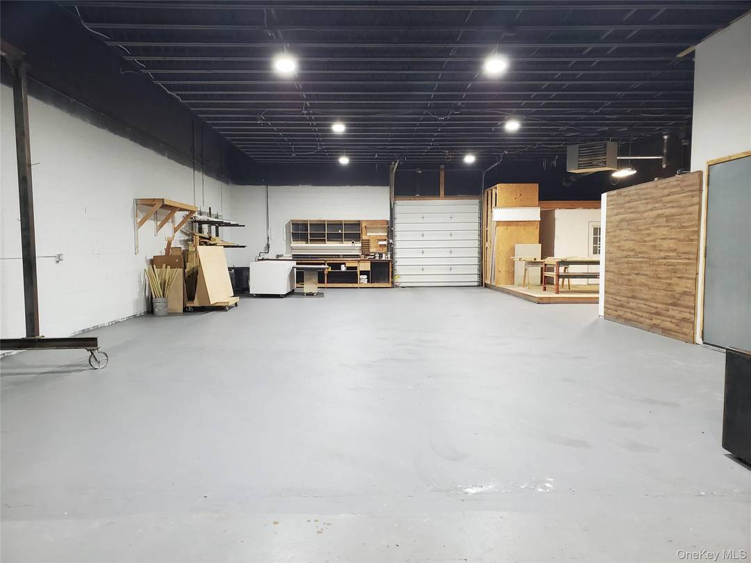 Clean light Industrial, warehouse, storage, distribution space.