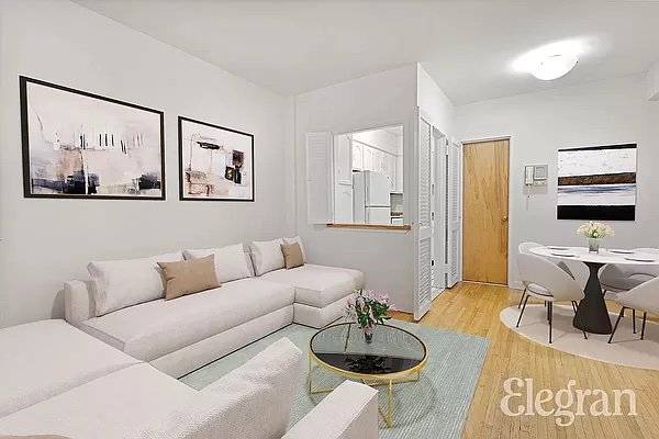 Don t miss this great opportunity to call this two bedroom unit your home in this charming, elevator townhouse located on one of the best blocks on the Upper East ...