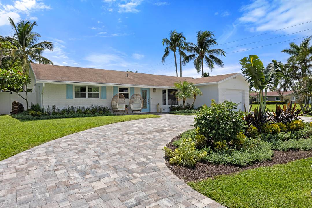 Completely renovated in 2024, this stunning 4 bedroom, 2 bathroom fully furnished home offers the perfect combination of modern comfort and resort style living.