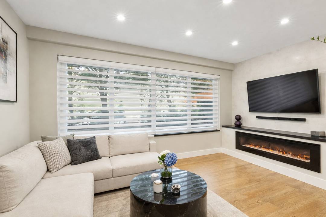 A meticulously renovated duplex in the heart of Williamsburg, designed with a strong point of view and an eye for quality materials throughout.