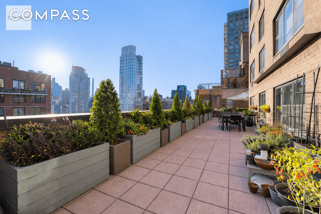 Bask in brilliant south facing sunlight and enjoy seamless indoor outdoor living in this fully gut renovated split 2 bedroom, 2 bathroom home, complete with an exceptional nearly 1, 200 ...