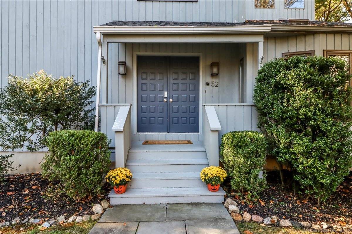 Nestled at the end of a quiet cul de sac, this stunning 3 BR, 2.