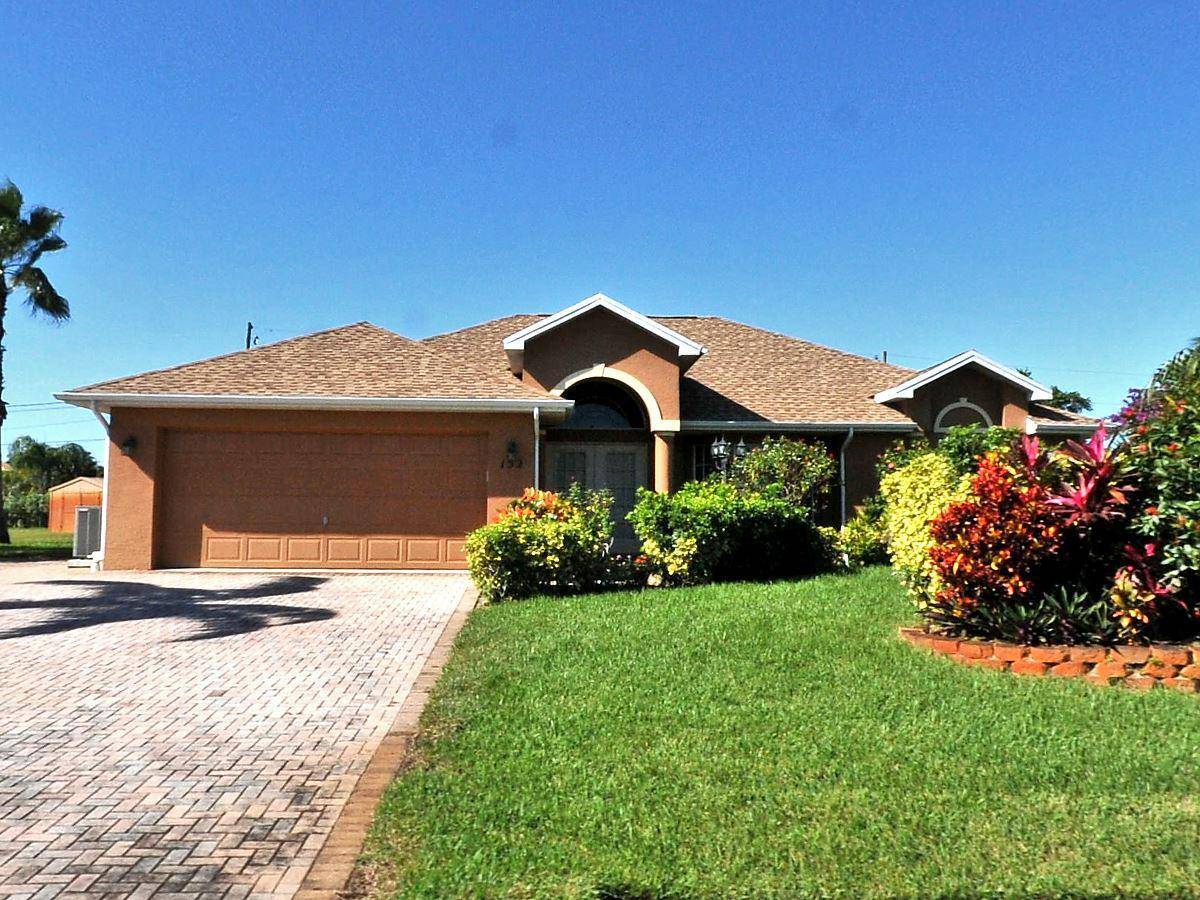 Welcome to this stunning pool home, nestled in the highly sought after neighborhood of Paar Estates with no HOA !